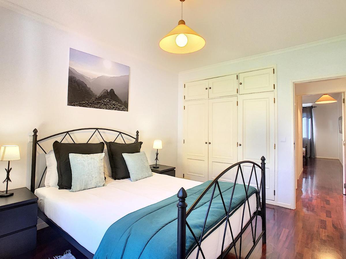 Sea N' Sun Apartment By Lovelystay Ribeira Brava Exteriör bild